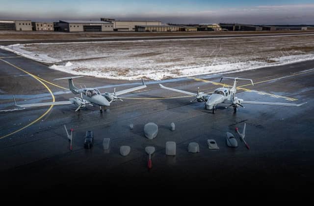 Diamond Aircraft photo 3
