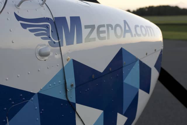 MzeroA.com photo 1