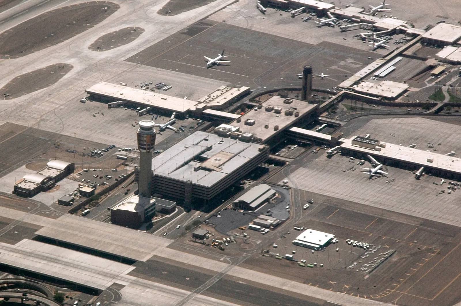 Jackson Jet Center, Phoenix (KPHX)