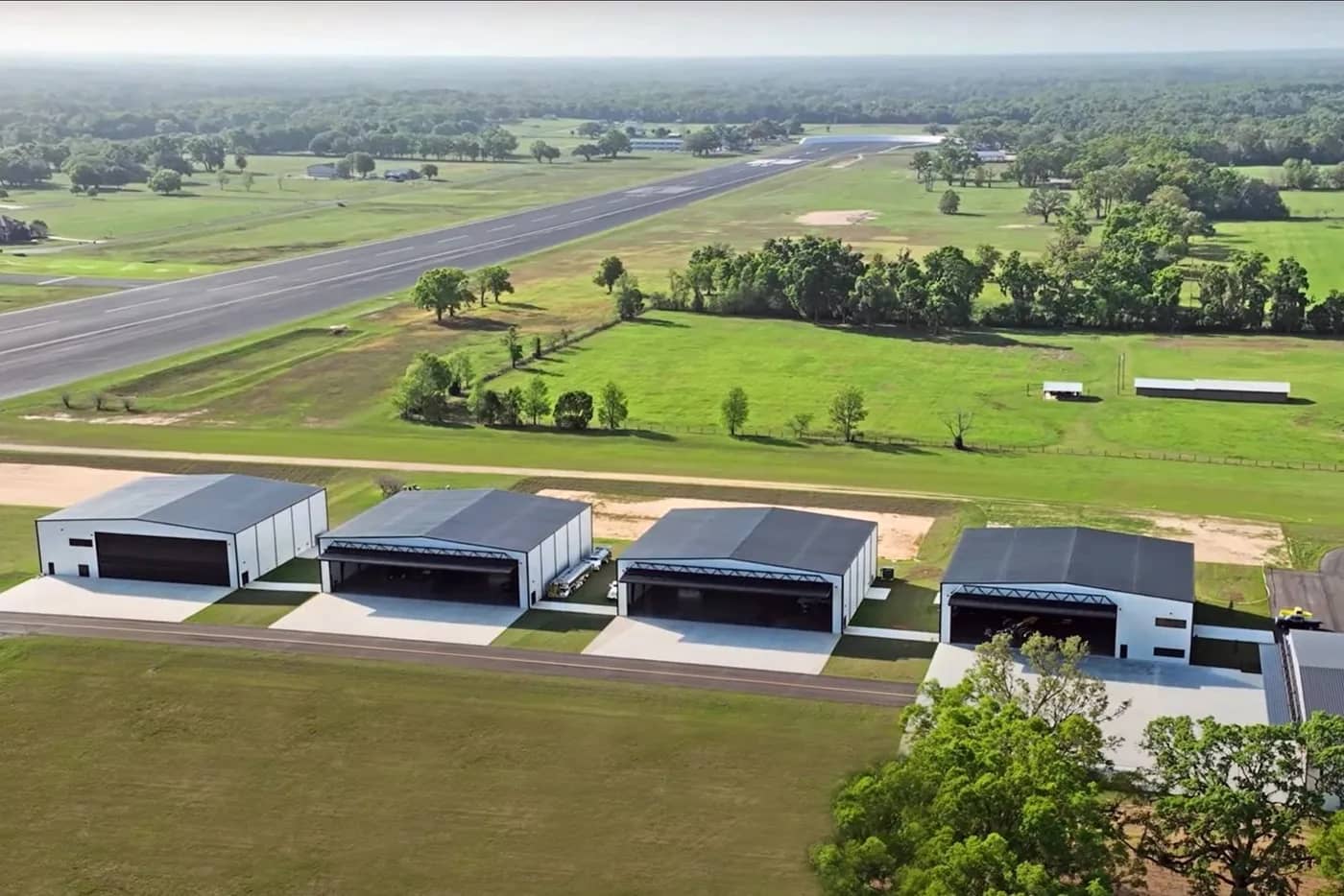 Jumbolair Aviation & Equestrian Estates