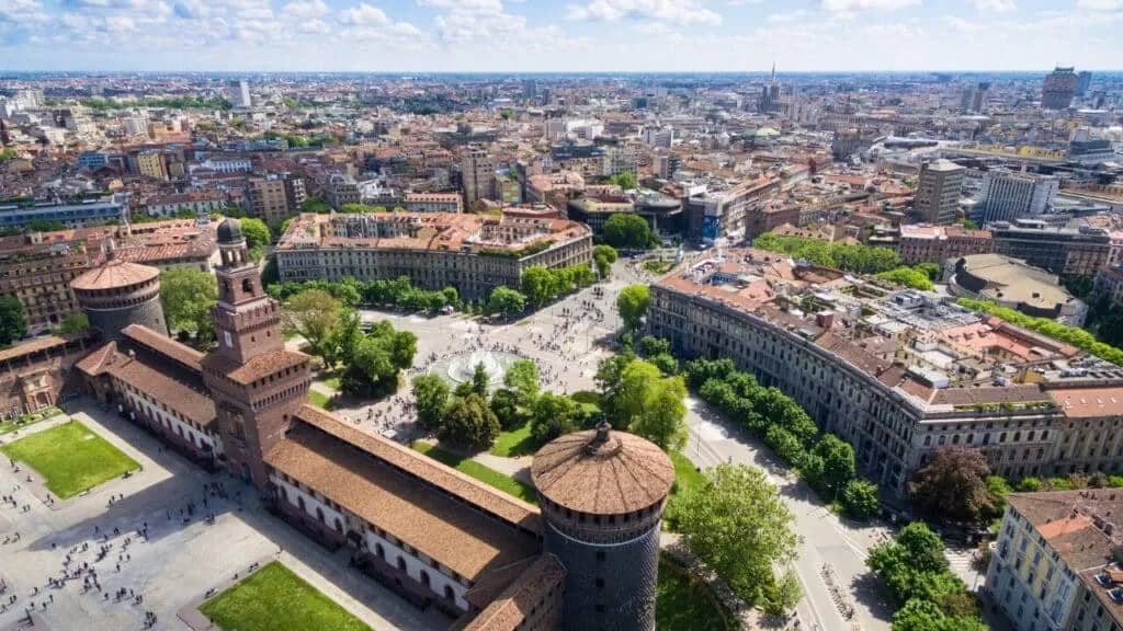 Milan Chauffeur & VIP Airport Transfers for Private Jets (LIN/MXP)
