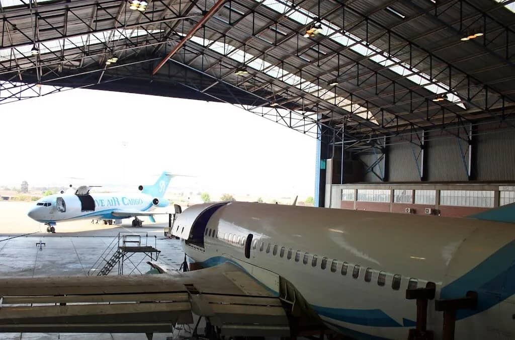 YES Aircraft Maintenance