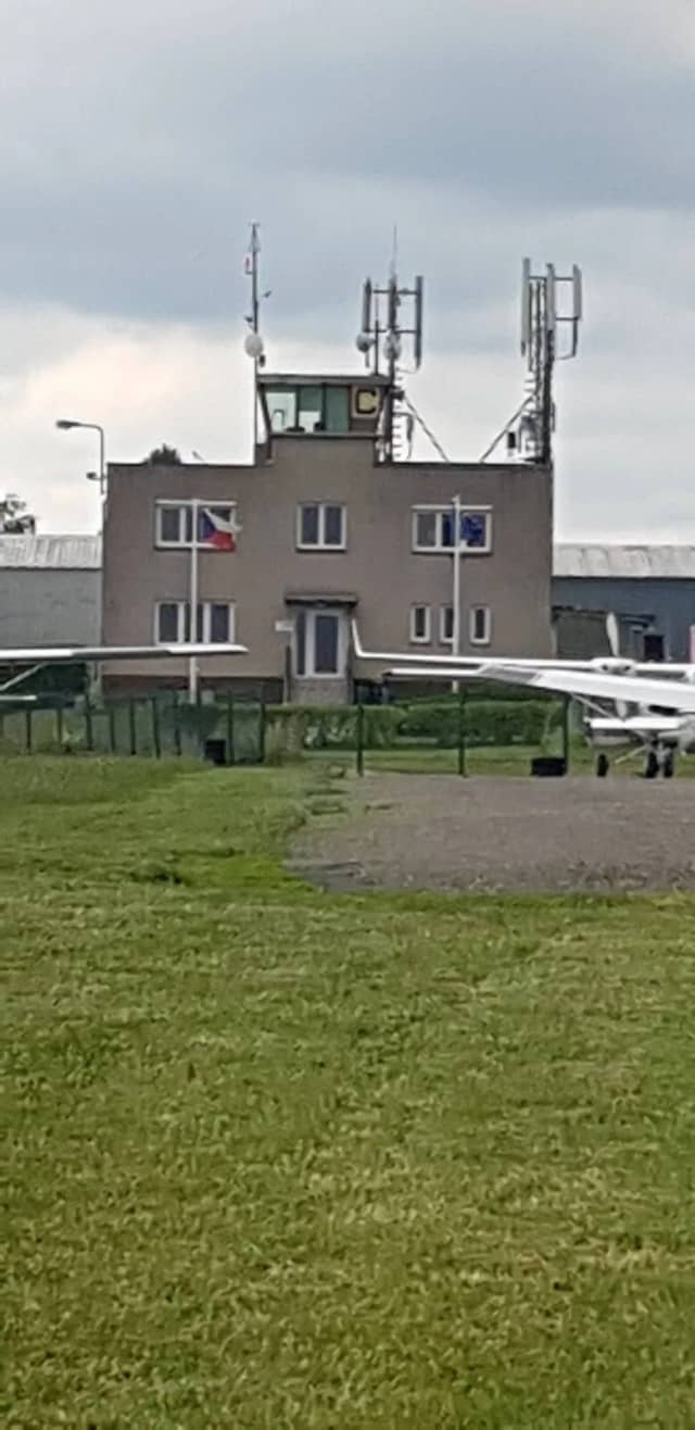 F AIR Flight School photo 4