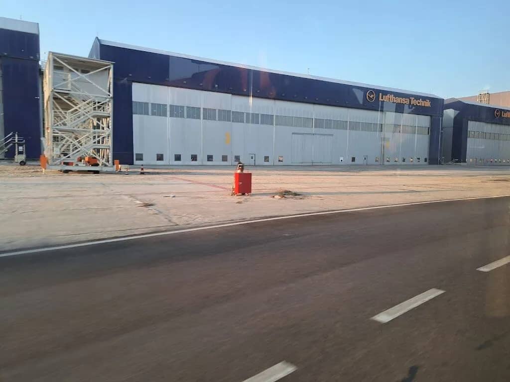 Lufthansa Technik