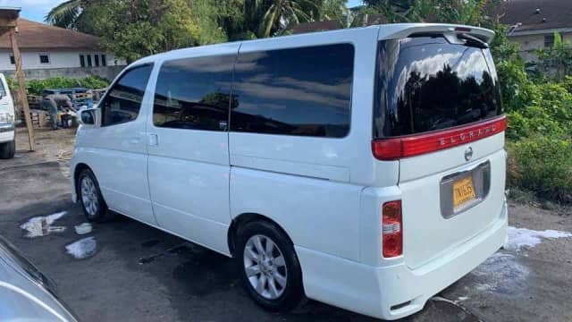 Royalty Transportation and Tours Nassau Bahamas photo 2