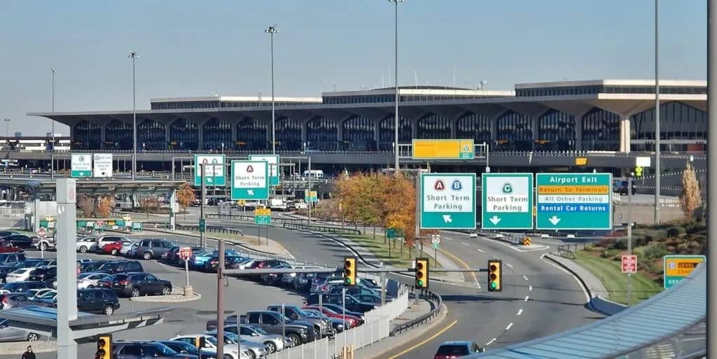 Newark Liberty International Airport (EWR)