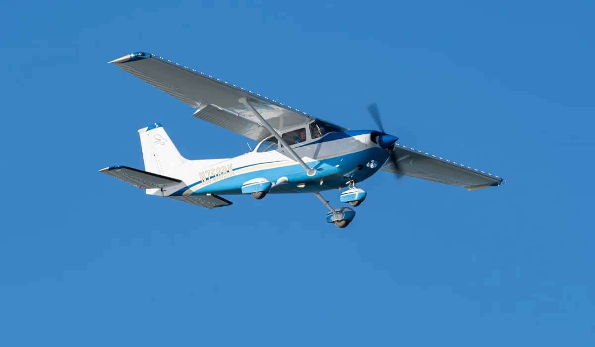 Comparative Operating Systems Class Cirrus SR22 vs Rivals: 2026 Comparison Guide