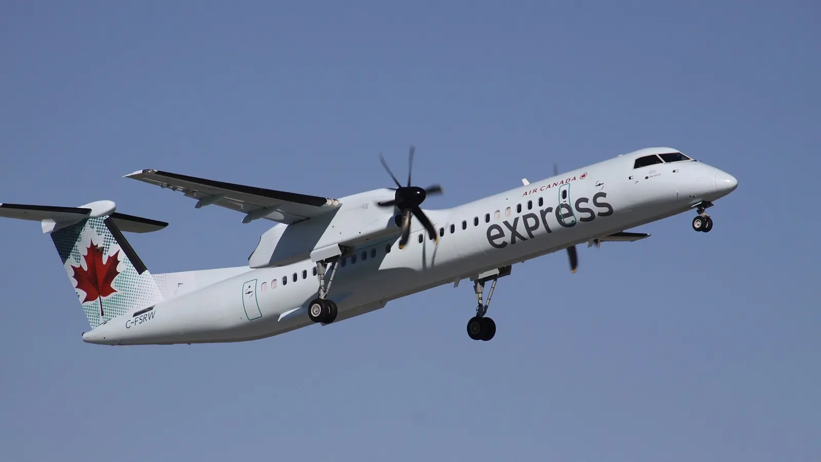 Air Canada Launches Cabin Upgrade Program for Dash 8-400 Fleet