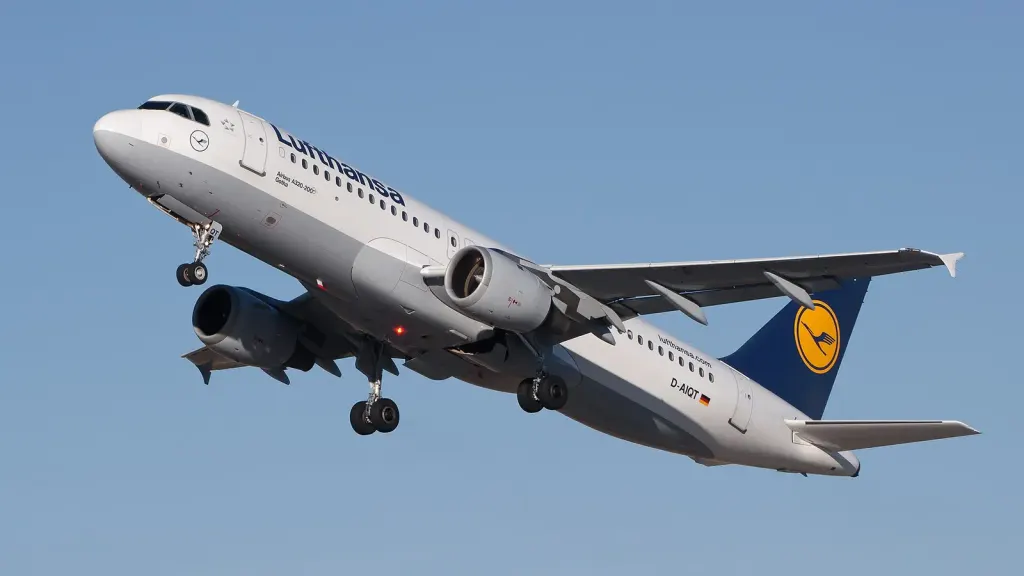 Airbus Issues Major A320 Recall Affecting 6,000 Jets After Flight Control Incident