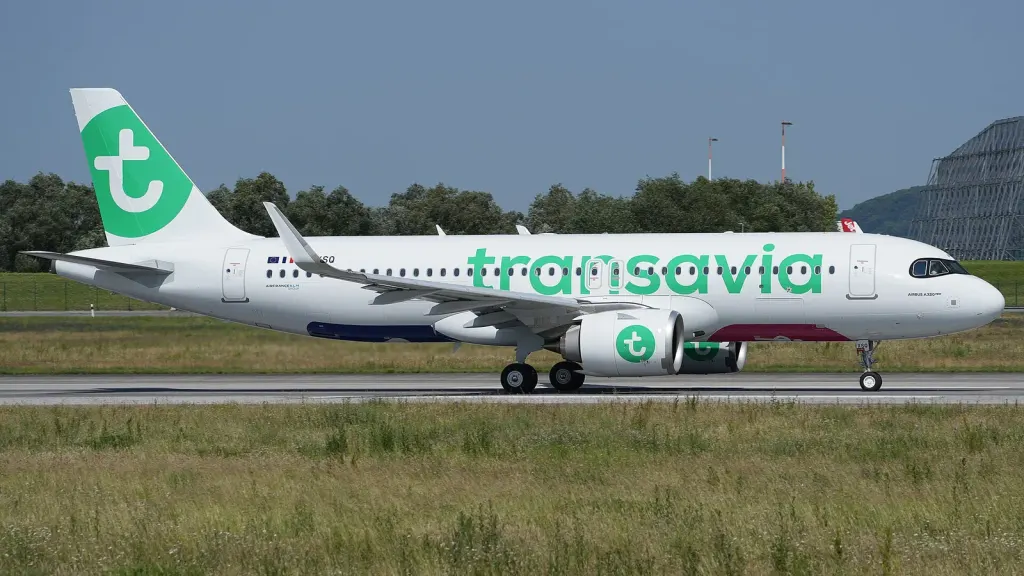Airbus Delivers 61 Aircraft in August 2025 as Engine Shortages Persist