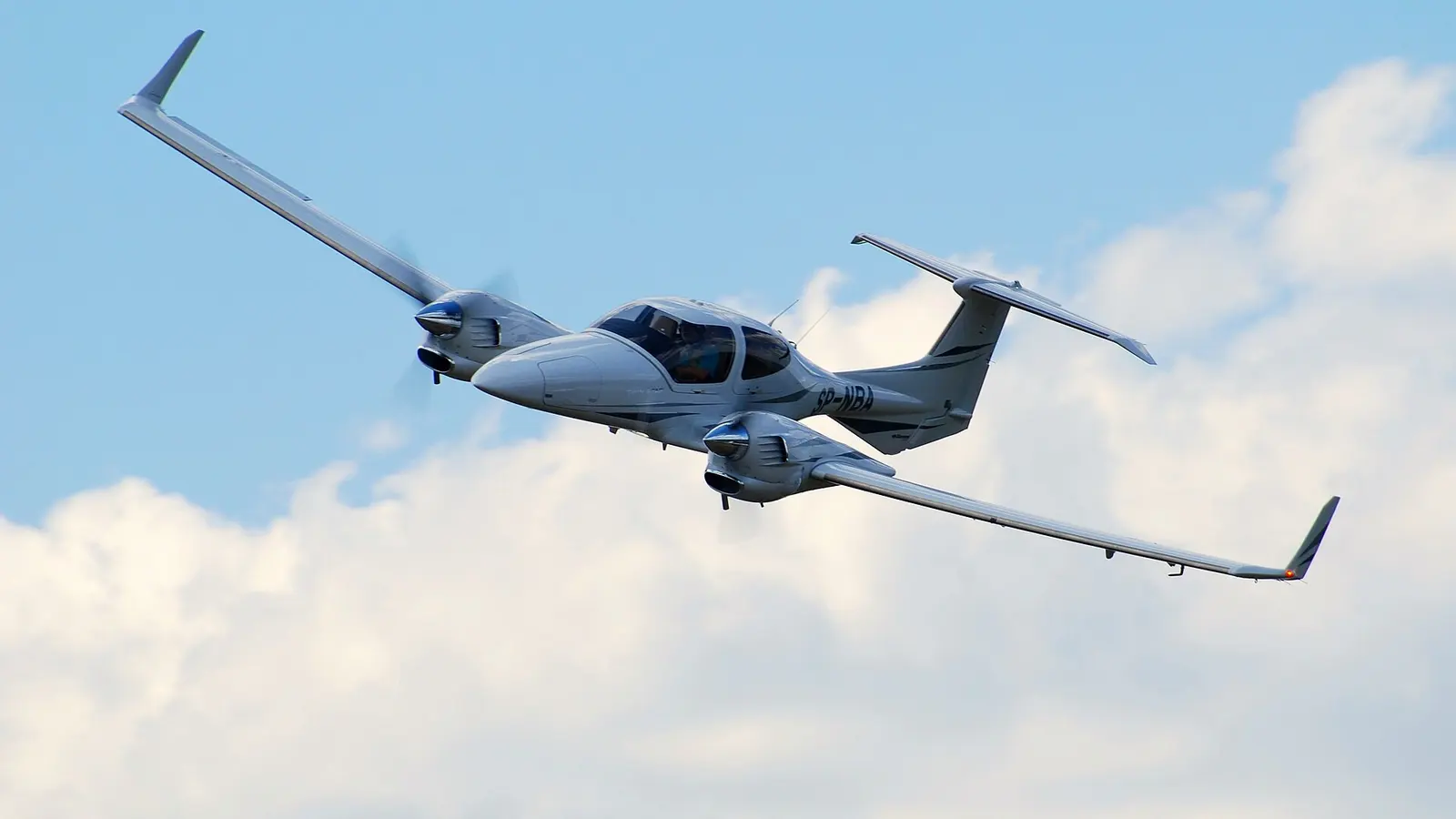 Flight Schools in Europe to Compare, by Country (2026)