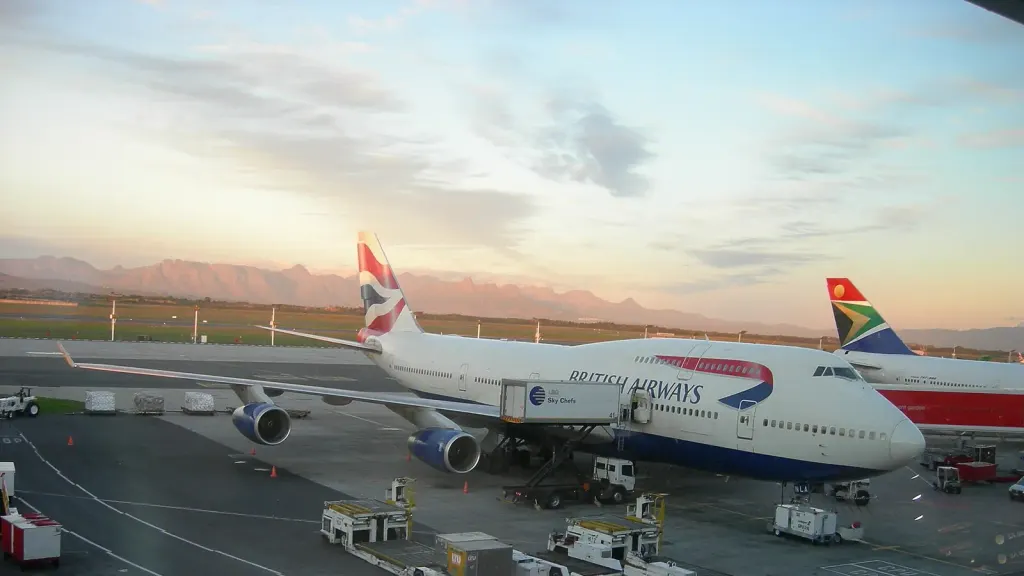 3 Luxury Private Jet Operators in Cape Town: South Africa's Ultimate Air Travel Experience