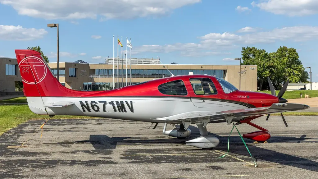 Cirrus CAPS Service: the 10-Year Parachute Overhaul, Who Does It and What It Costs