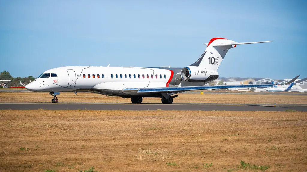 Falcon 10X vs Gulfstream G700: Which Ultra-Luxury Jet Is Better?