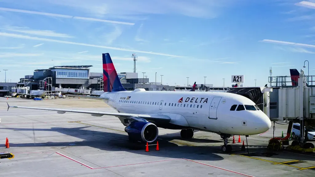 How Airlines Actually Make Money: The Business Model Revealed