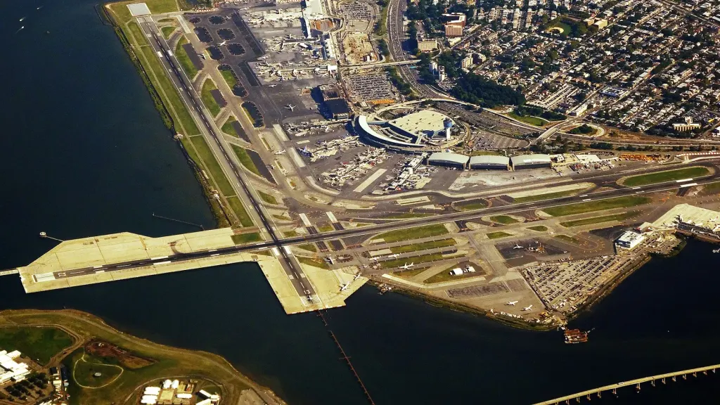 'Please Do Something': Pilots Raised Safety Concerns At LaGuardia For Years Before Crash