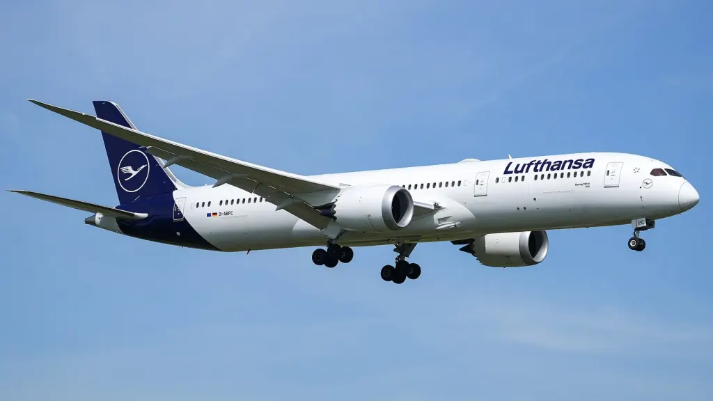 Lufthansa Group to Equip 850 Aircraft with Starlink Broadband by 2029