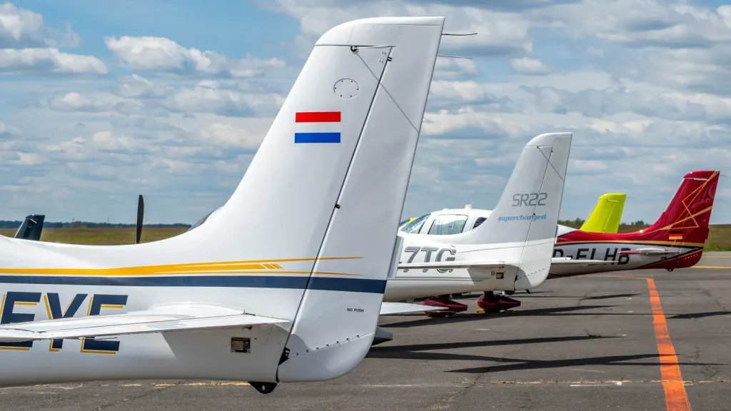 Aero Poxnan - European Cirrus Simulation Center: photo 1