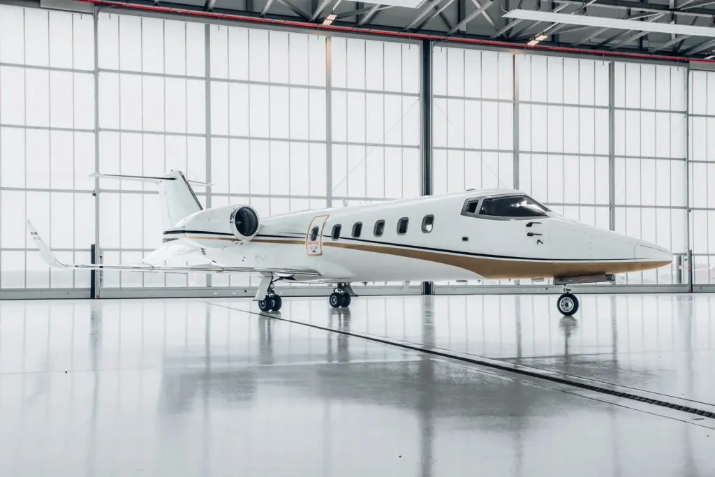 Amethyst Jet Solutions: photo 1