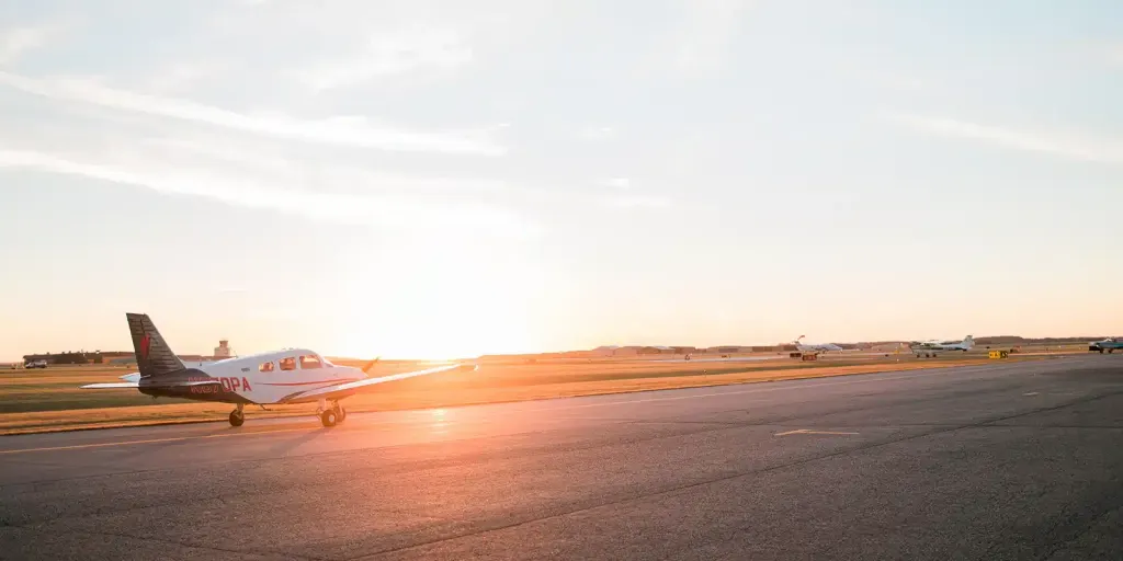 AV8 Flight School: photo 1