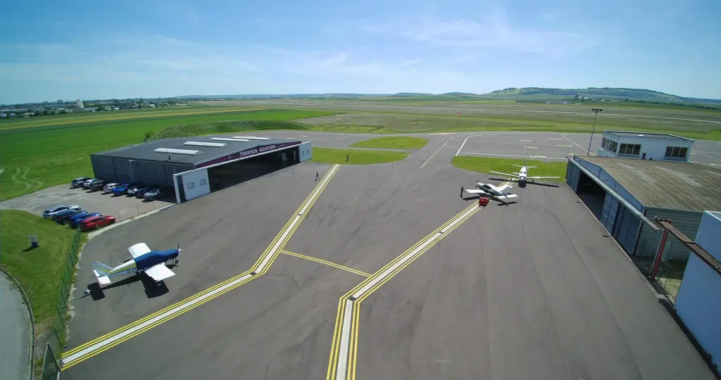 Bellonte Aviation: photo 1