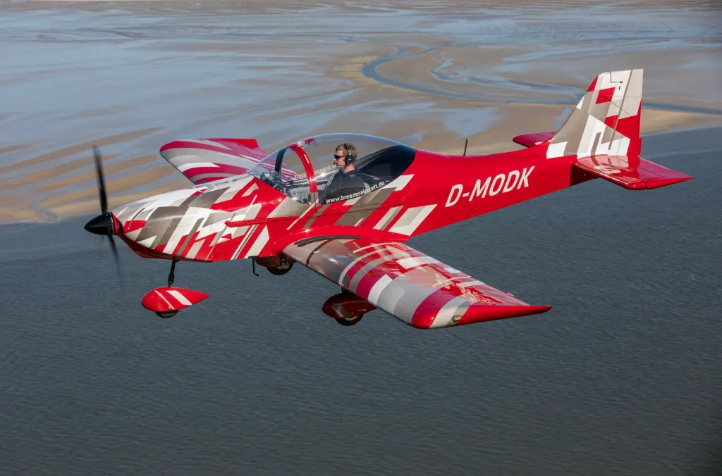 Breezer Aircraft GmbH & Co. KG