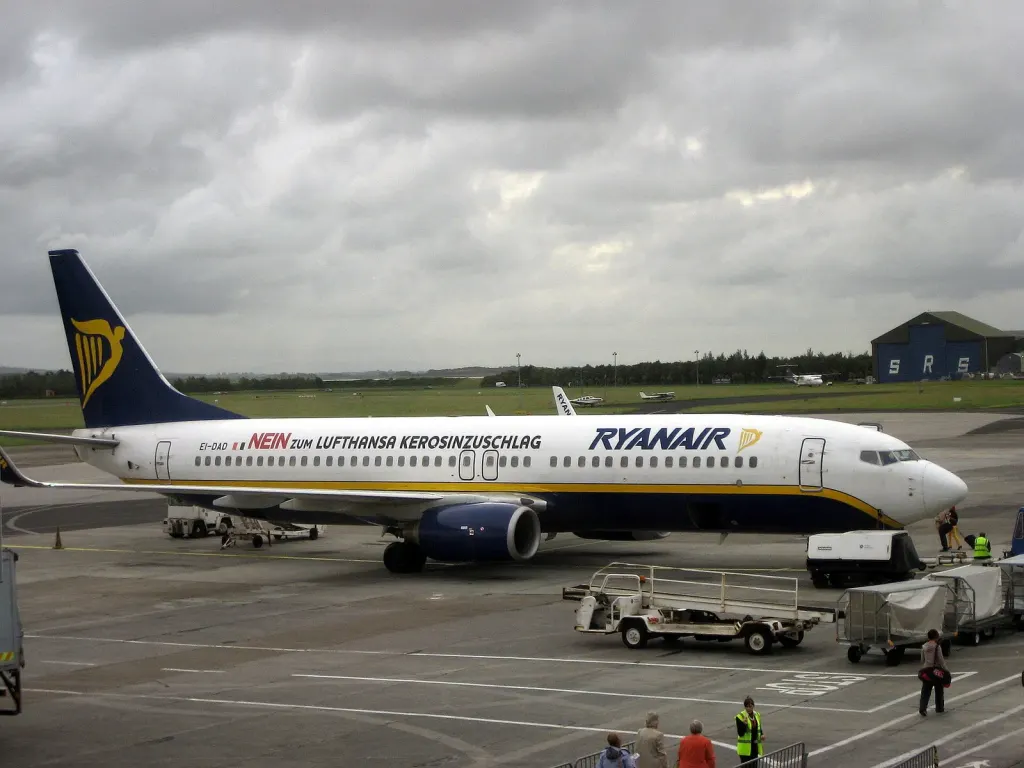 Universal Aviation Shannon, Shannon Airport (EINN): photo 1