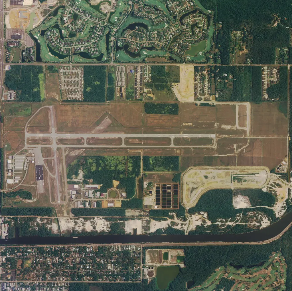 Gulf Air Center Inc, Jack Edwards National Airport (KJKA): photo 1