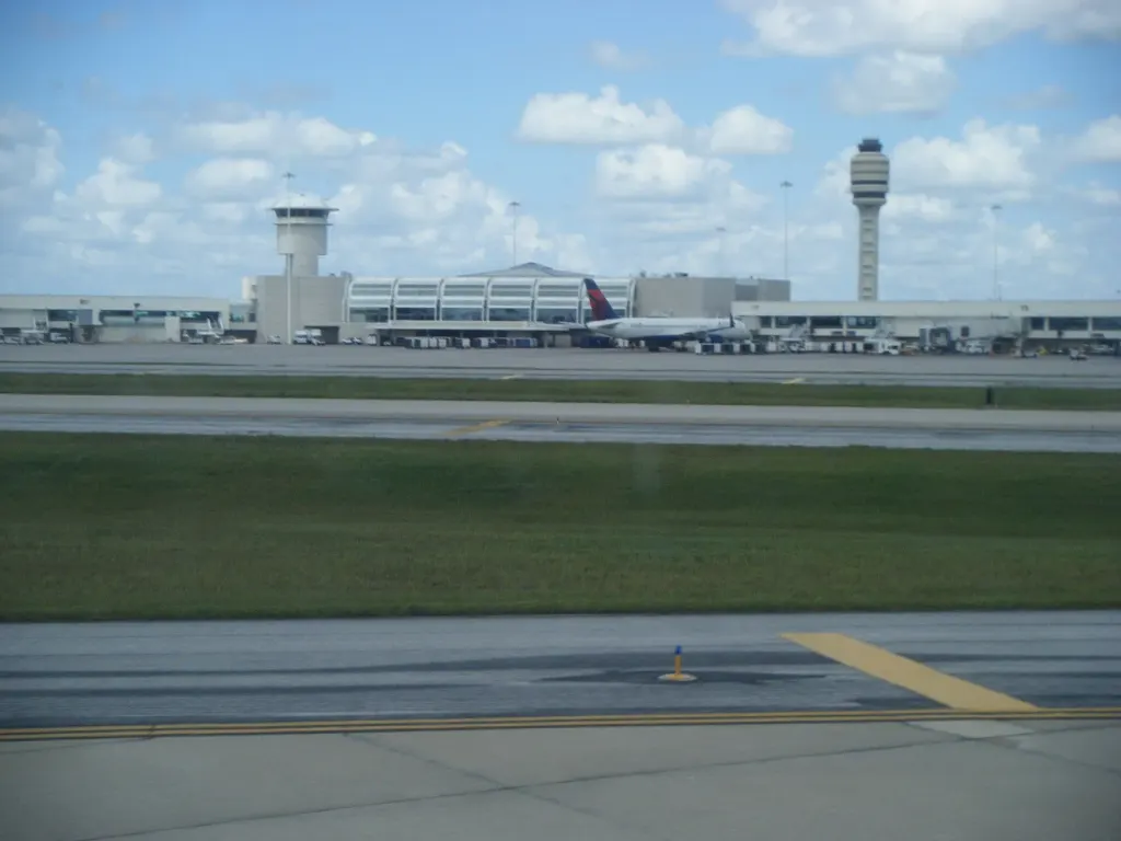 Signature Orlando, Orlando International Airport (KMCO)