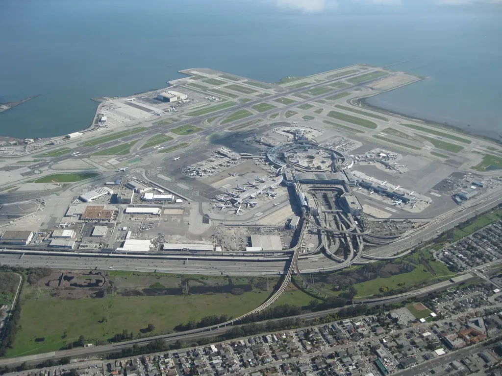 Signature San Francisco, San Francisco International Airport (KSFO)