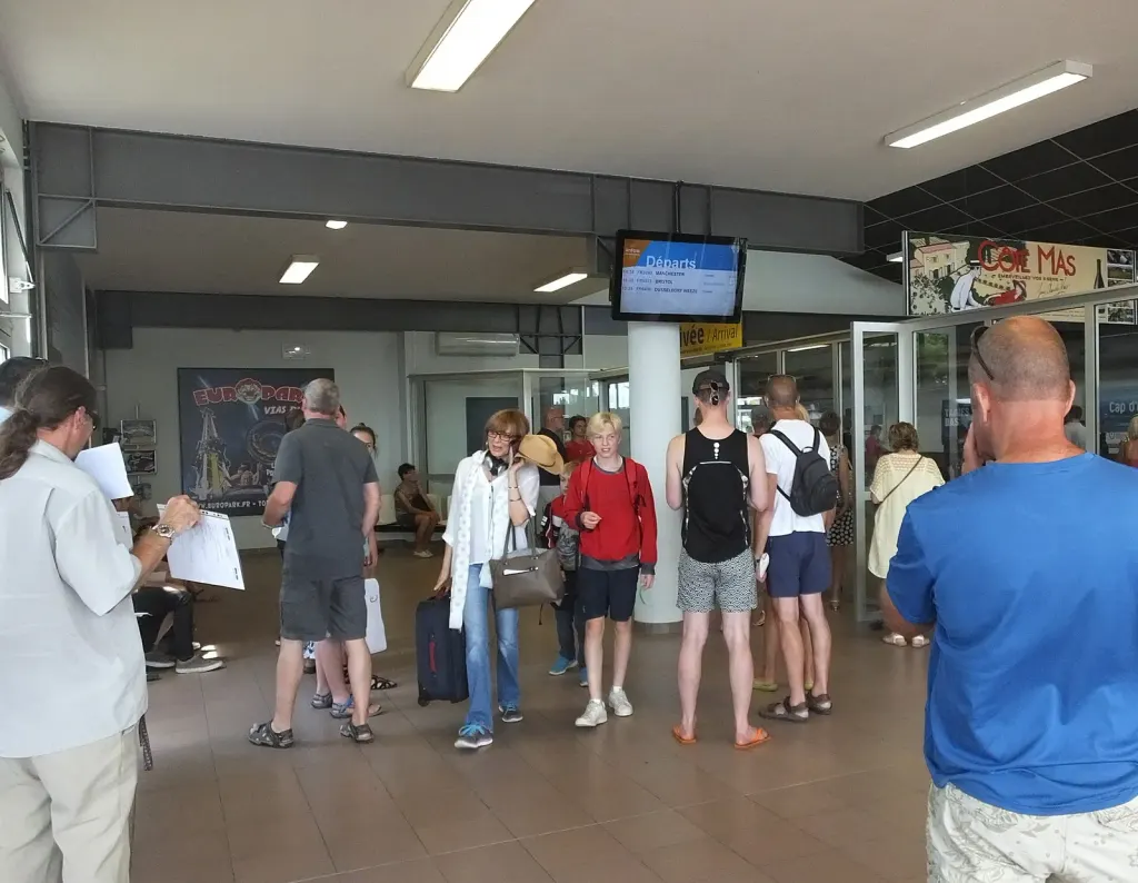 Sky Valet Béziers Cap d'Agde, Béziers Cap d'Agde Airport (LFMU)