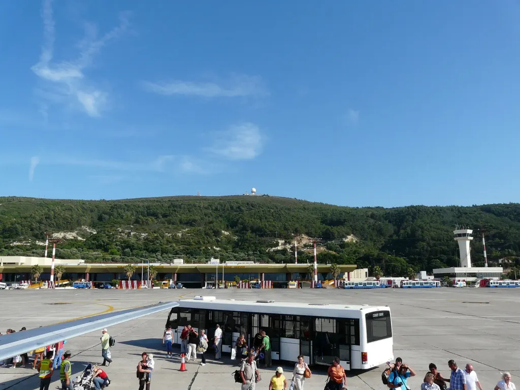 Signature Rhodes, Rhodes International Airport (LGRP)