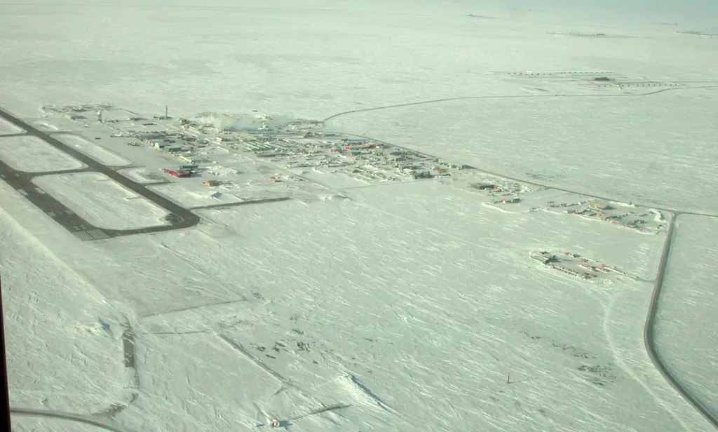 Colville Aviation, Deadhorse Airport (PASC): photo 1