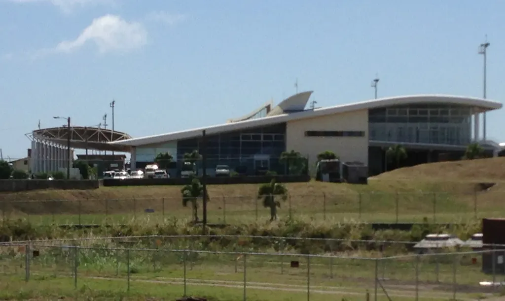 Signature St. Kitts, Robert L. Bradshaw International Airport (TKPK): photo 1