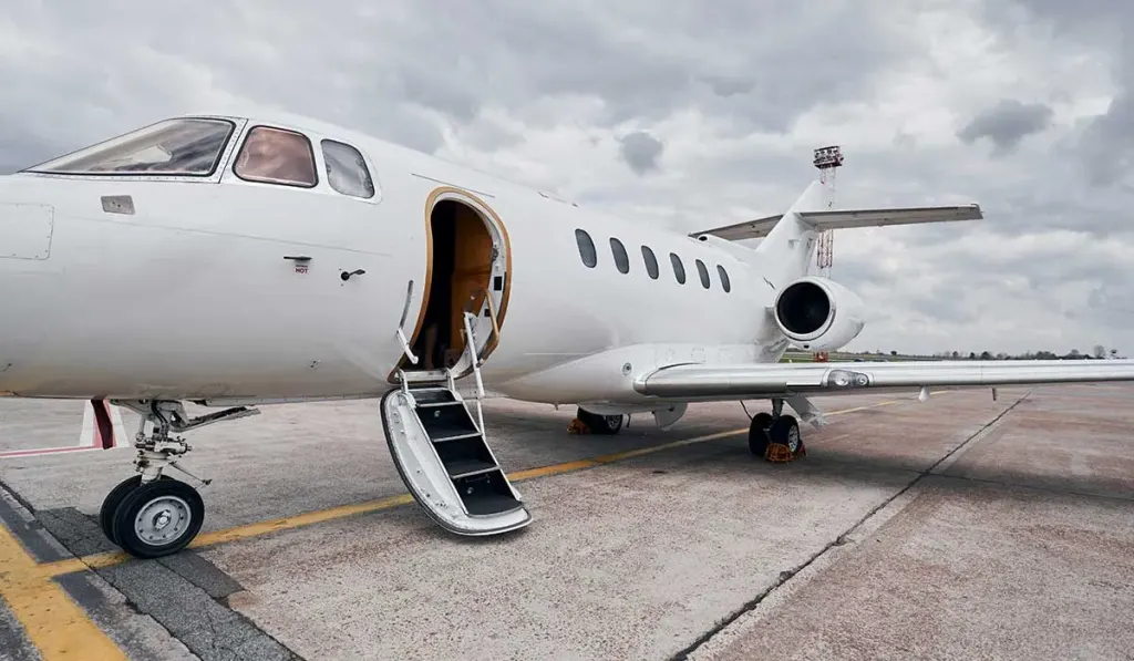 Comprehensive Guide to Top 10 Private Jet Airports in Germany