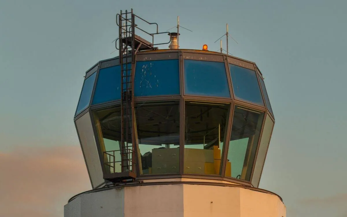 A Guide to Aviation Weather Forecasting