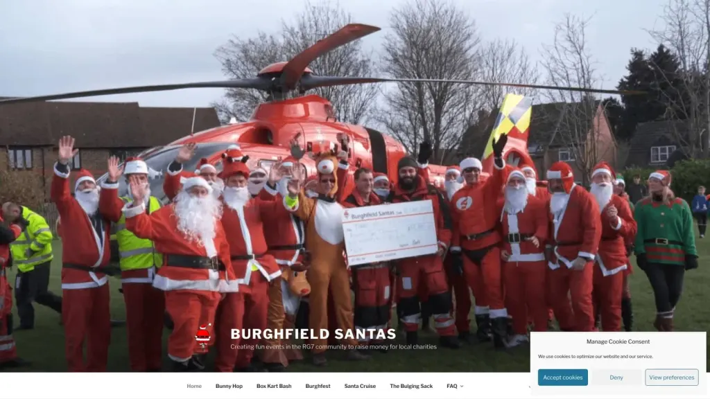 Burghfield Santas: photo 1