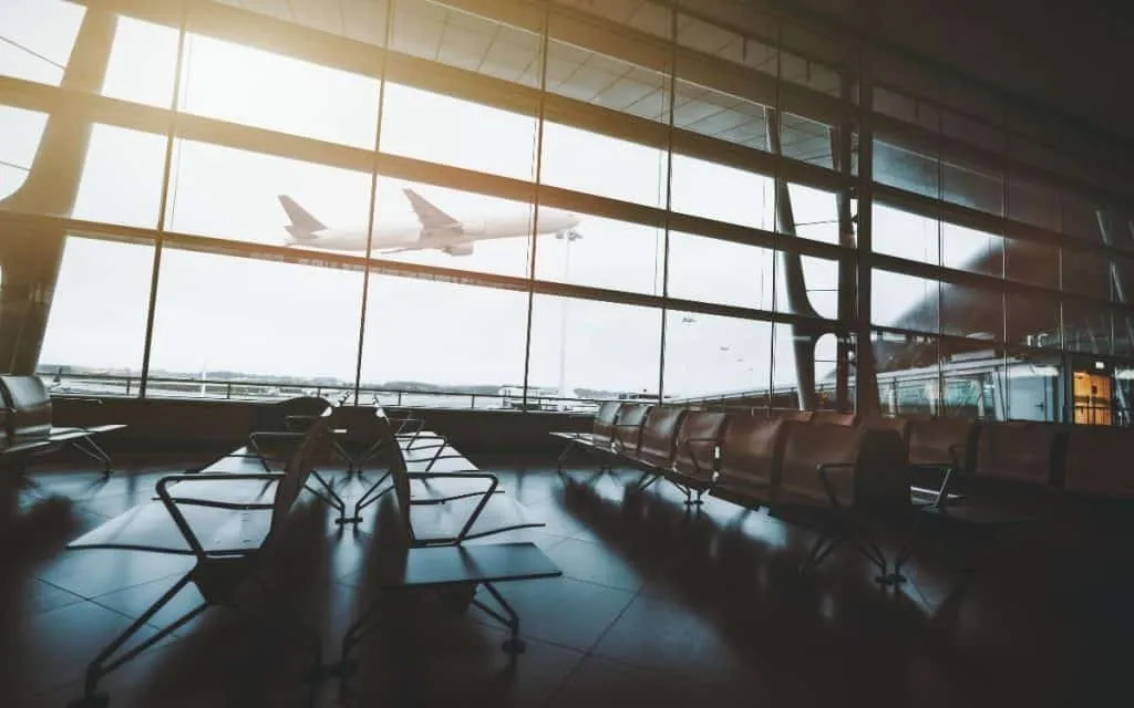 Challenges and Ethical Considerations of AI in Airlines