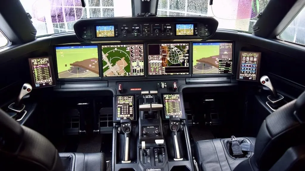 Gulfstream Symmetry Flight Deck