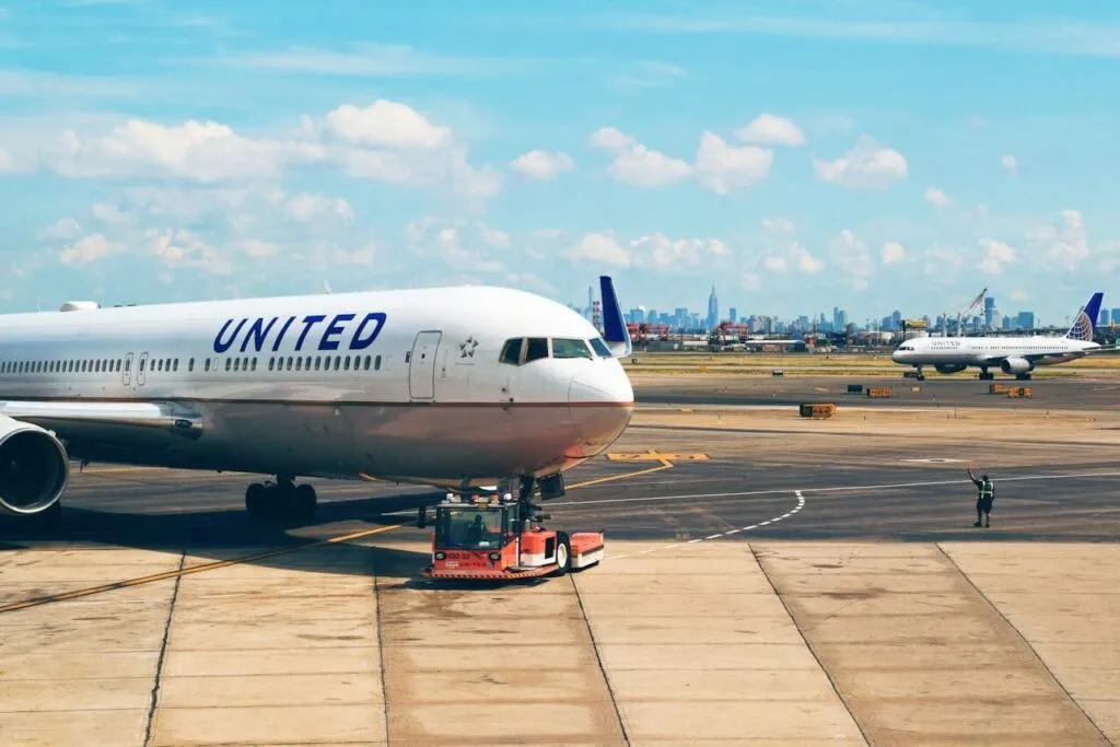 Why US Carriers Dominate Global Market Cap Rankings