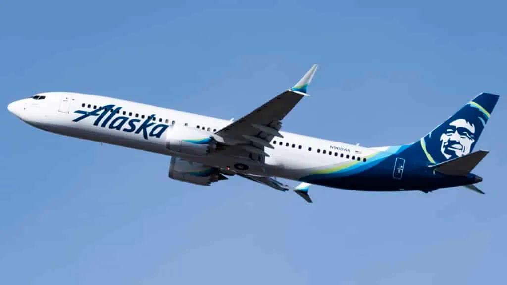 Boeing 737 MAX 10