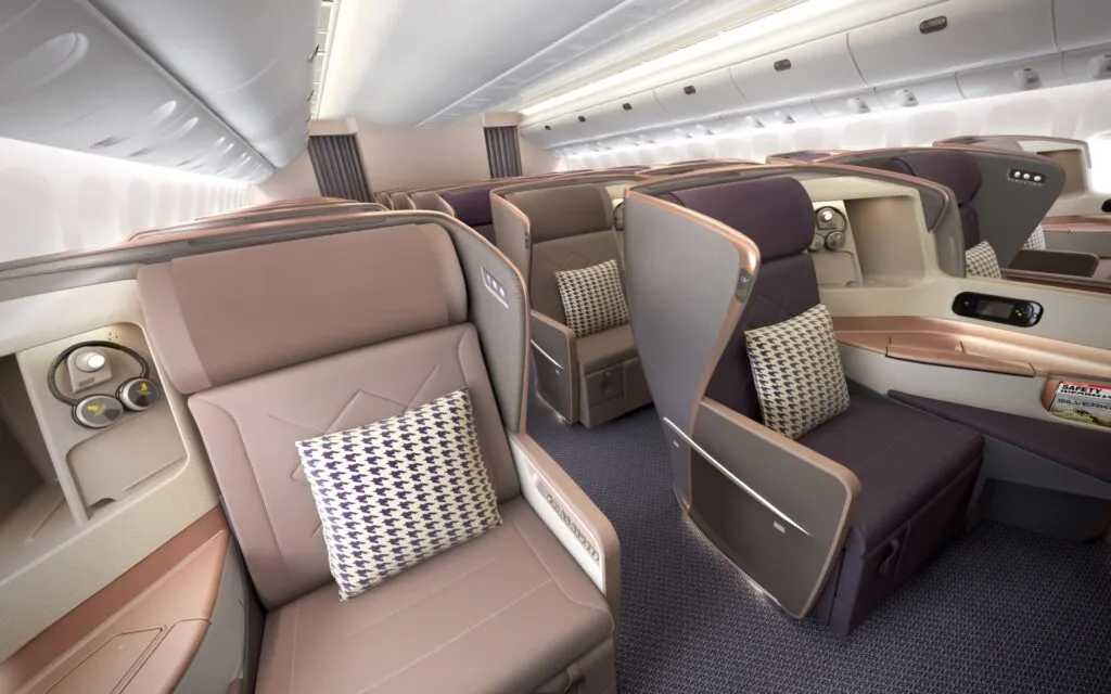 Singapore Airlines — 28-30 Inches (A350:777)