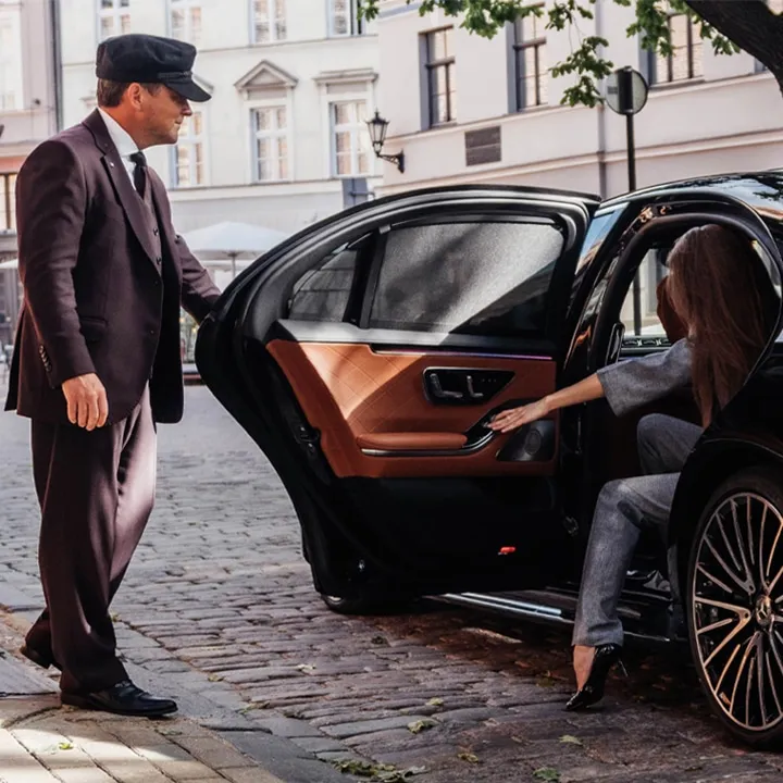 Chauffeur Services Group Manchester: photo 1