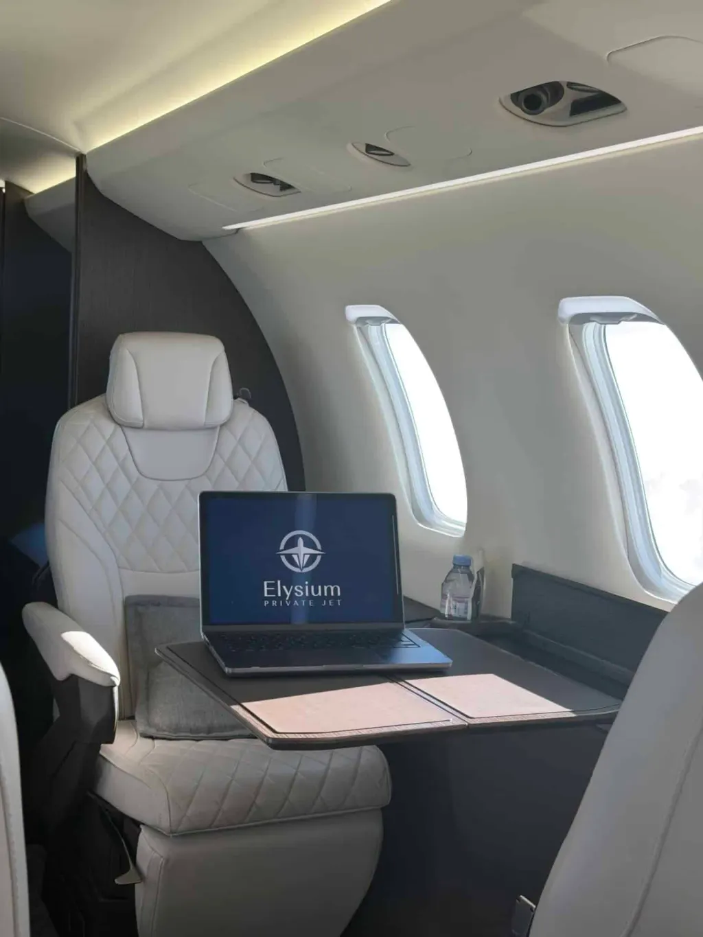 Elysium Jet: photo 1