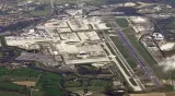 Signature London Gatwick, London Gatwick Airport (EGKK)