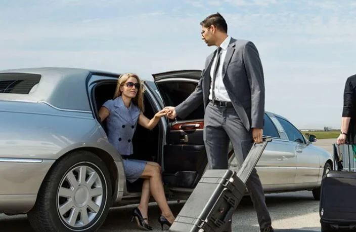Akemacs Limousine