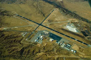 Signature Santa Fe, Santa Fe Municipal Airport (KSAF)