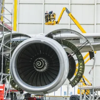 HANGAR 901