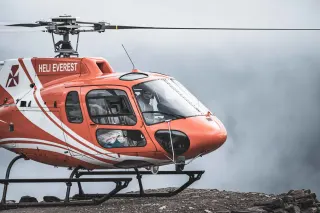 Heli Everest