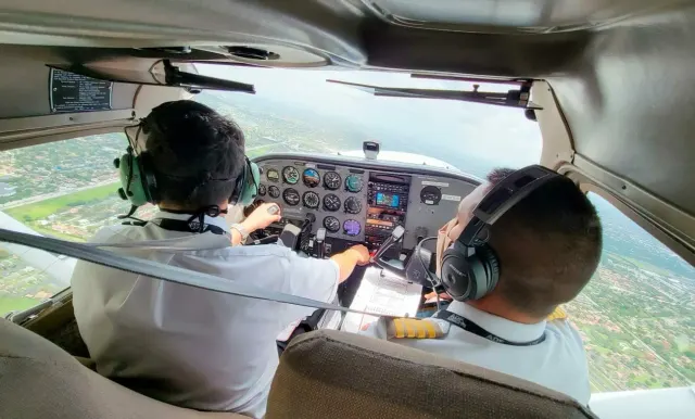 ADF Airways: photo 1